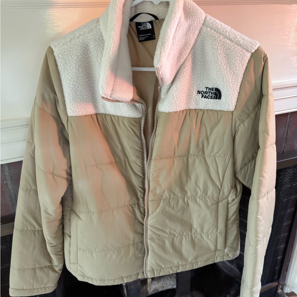The North Face Women's Beige and Cream Puffer Jacket